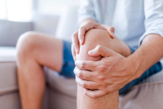 Douleur au genou et arthrose réfractaire